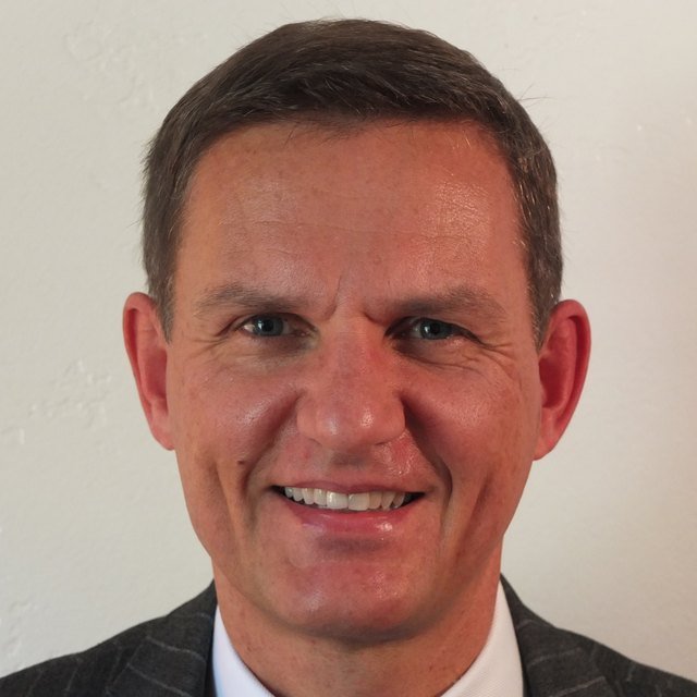 Arne Slåttsveen